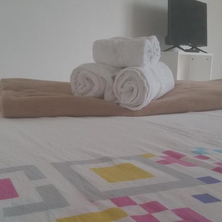 סן-אטיין Rond Point Studio Cosy Et Central Avec Balcon מראה חיצוני תמונה