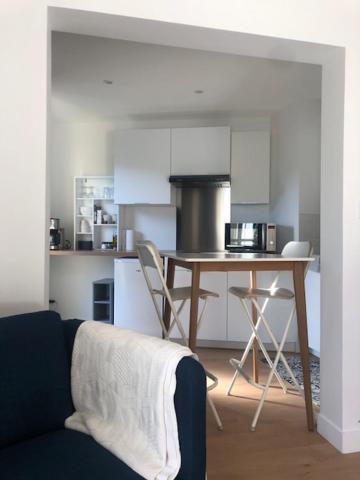 סן-אטיין Rond Point Studio Cosy Et Central Avec Balcon מראה חיצוני תמונה